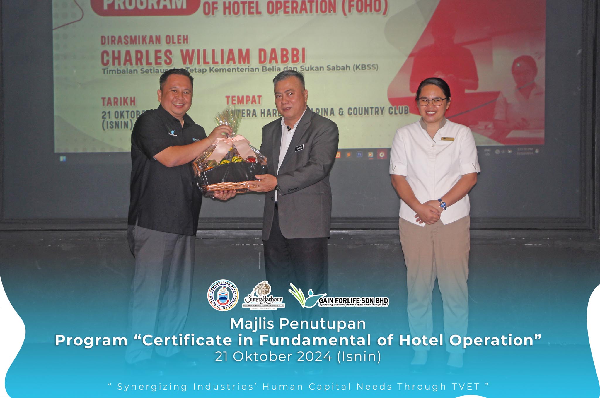 Majlis Penutupan Program Certificate in Fundamental of Hotel Operation (FOHO).jpg