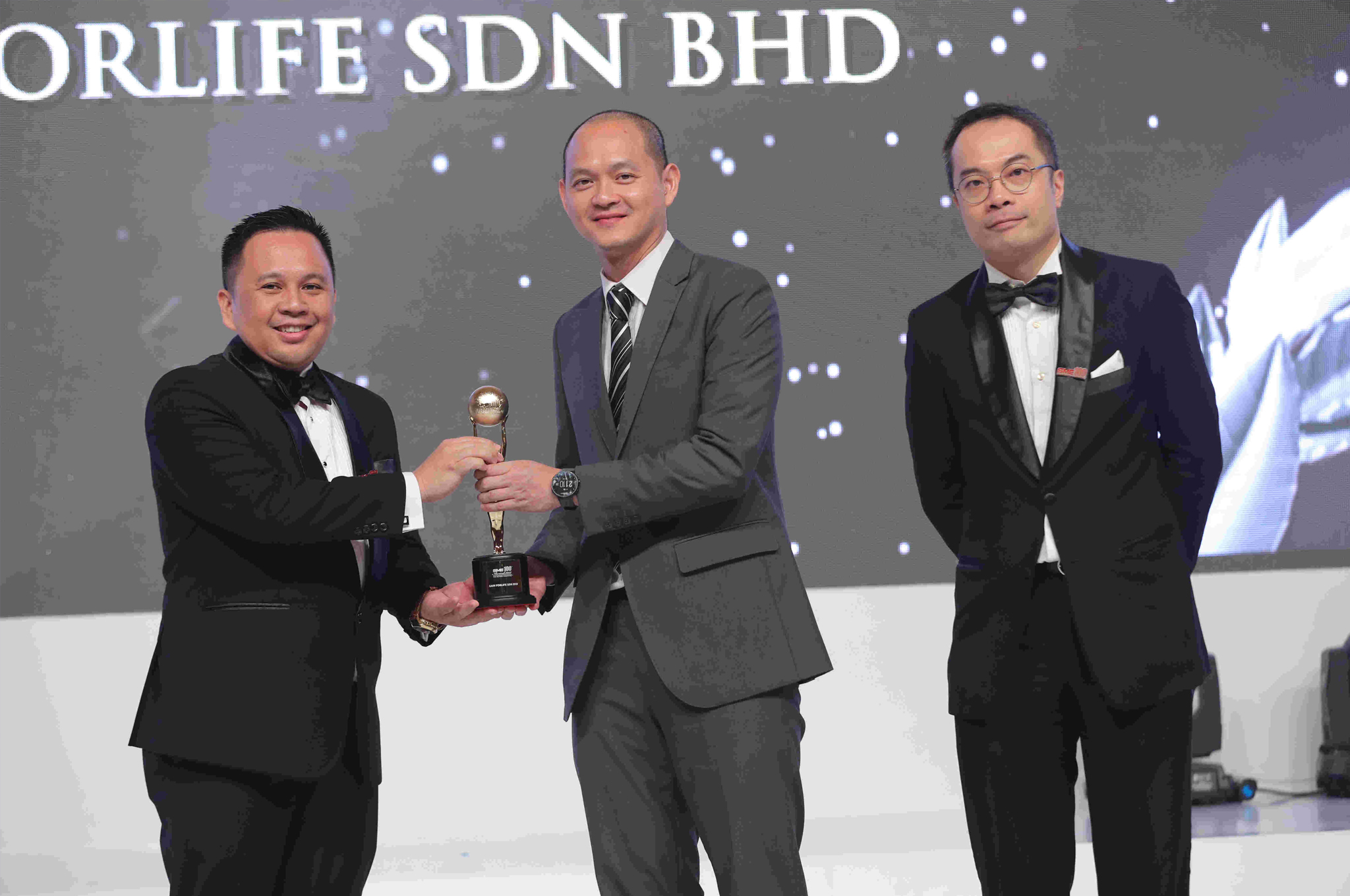 Gain Forlife Awards Group Photo SME100 Awards 2018