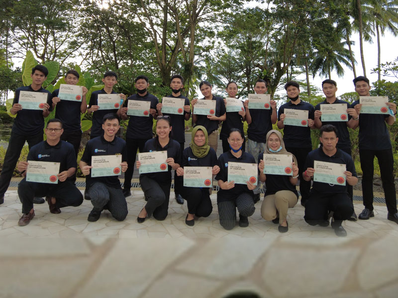 Certificate in Food and Beverage Service Operation