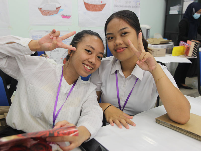 Certificate in Food and Beverage Service Operation