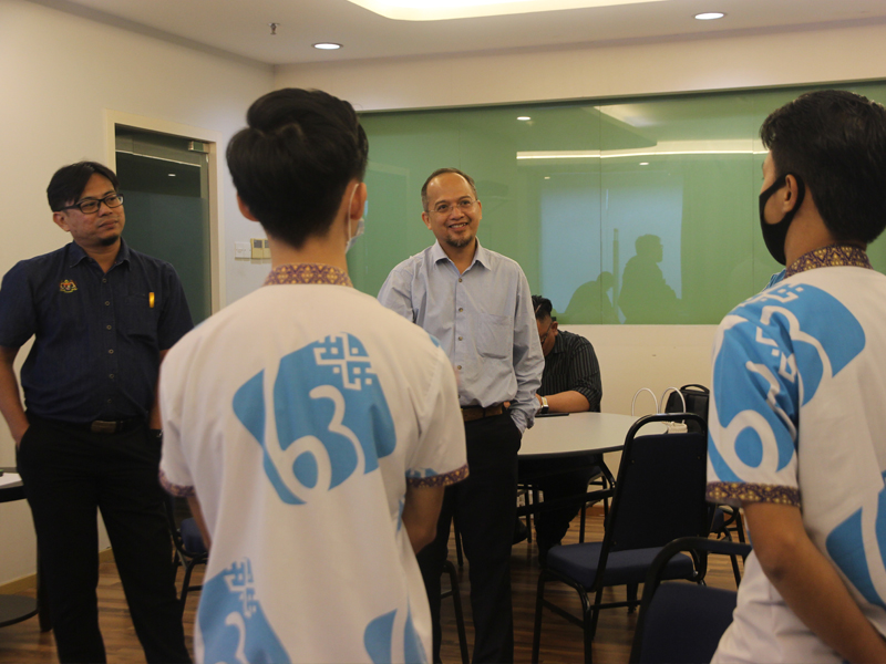 Pengawai Penilai Luaran (PPL) given briefing to SLDN Perantis